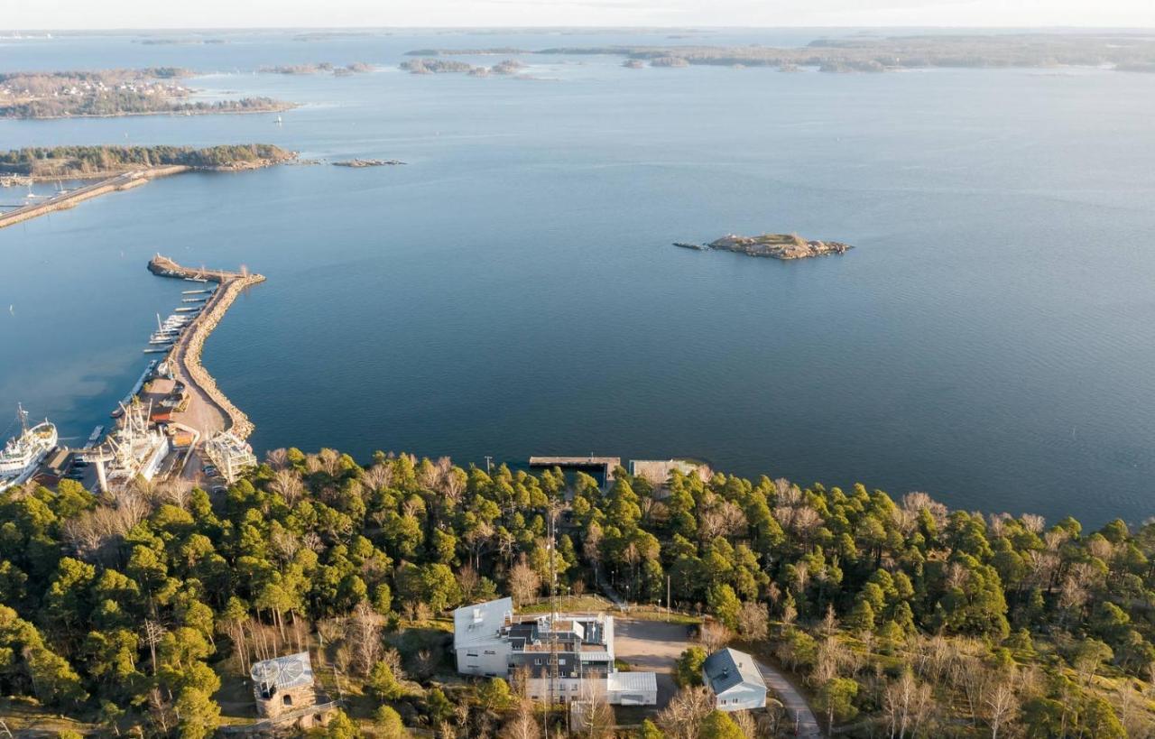 Gasthaus Vanha-Merivartioasema Kotka Luaran gambar