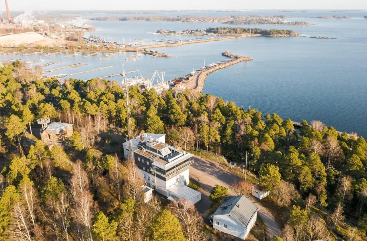 Gasthaus Vanha-Merivartioasema Kotka Luaran gambar