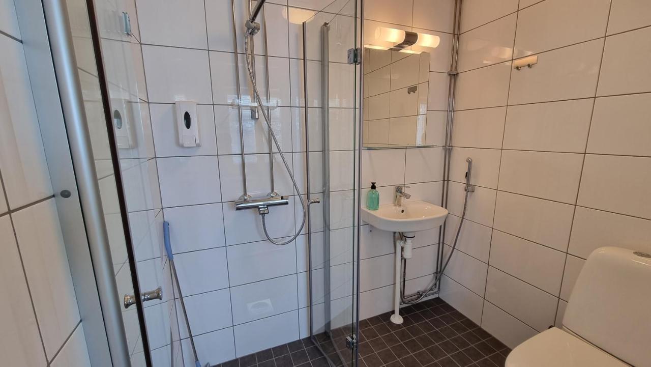Gasthaus Vanha-Merivartioasema Kotka Luaran gambar